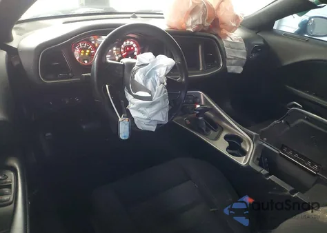 2022 Dodge Challenger Sxt z USA, uszkodzony, nr VIN 2C3CDZAG6NH256975